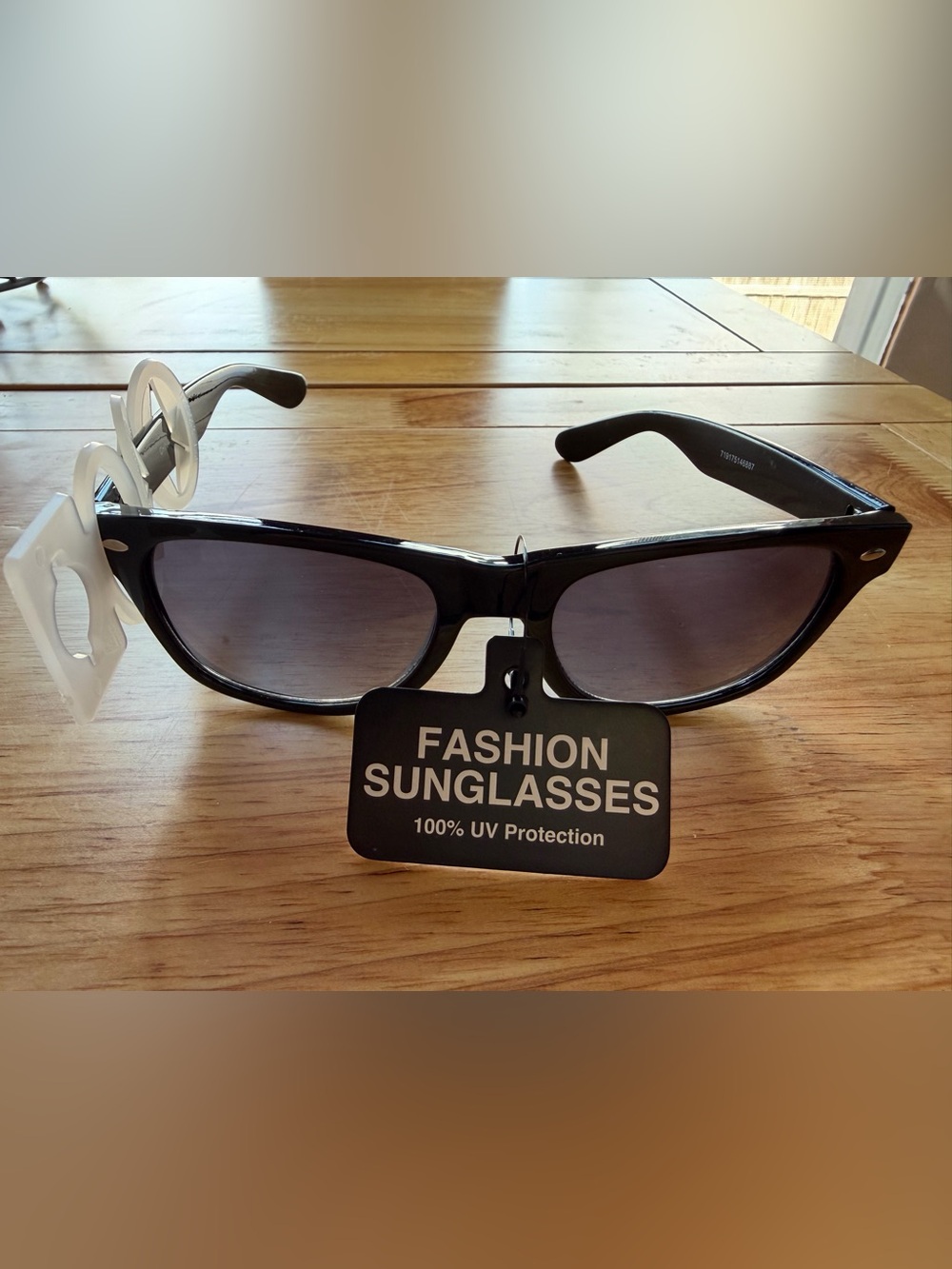 Fashion Sunglasses - Black UV Protection